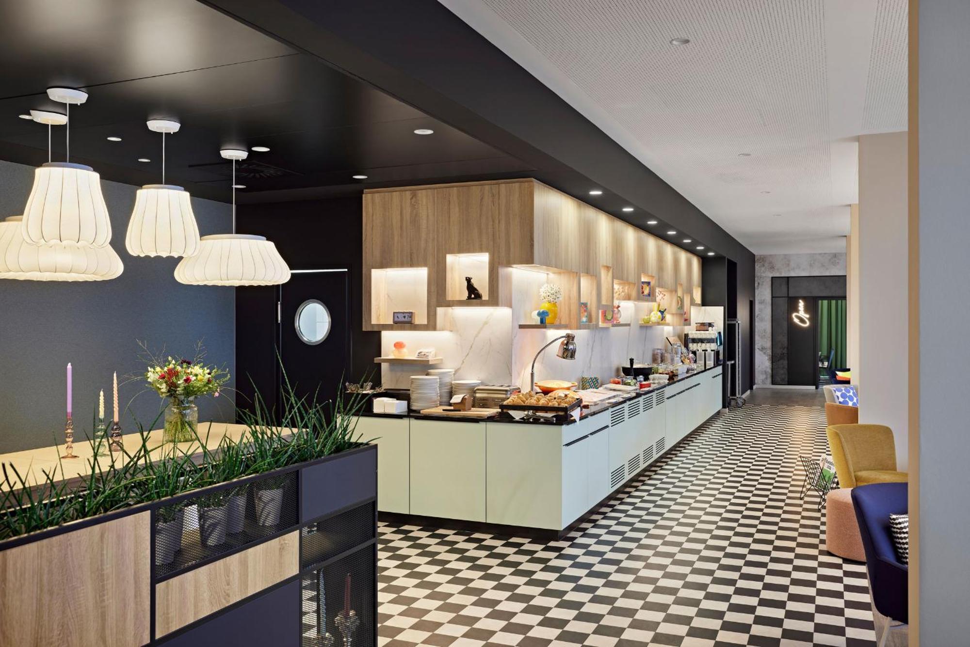 Legere Express Bielefeld Hotel Bagian luar foto